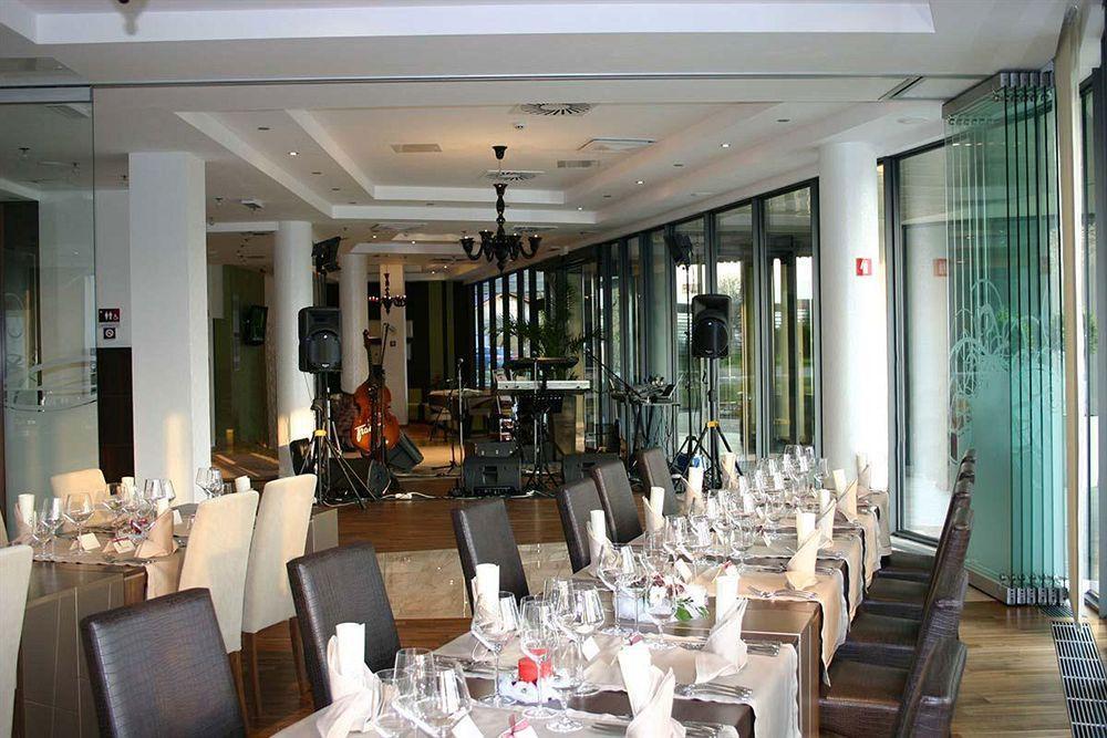 Lambergh Chateau & Hotel Dvorska Vas Eksteriør bilde